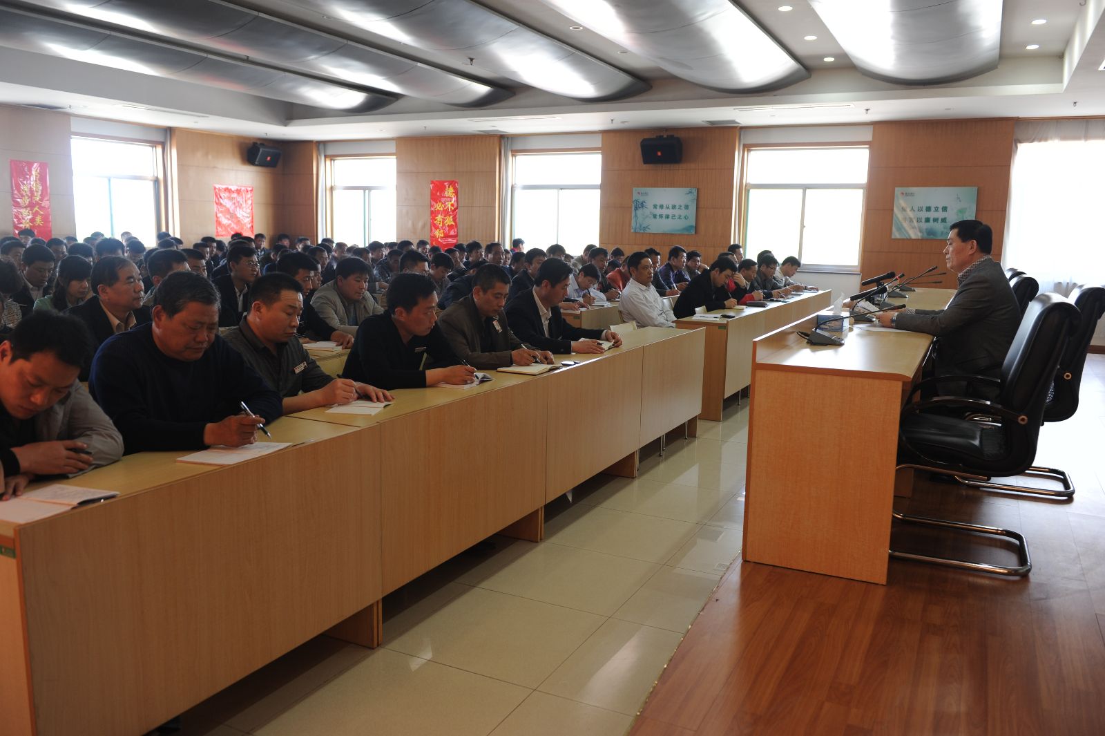 欢迎莅临优惠大厅